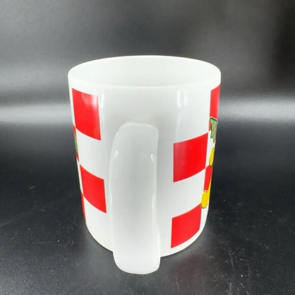 Vintage Waechtersbach Christmas Mugs Cups Stocking and‎ Bear Mug Set 2 Pottery